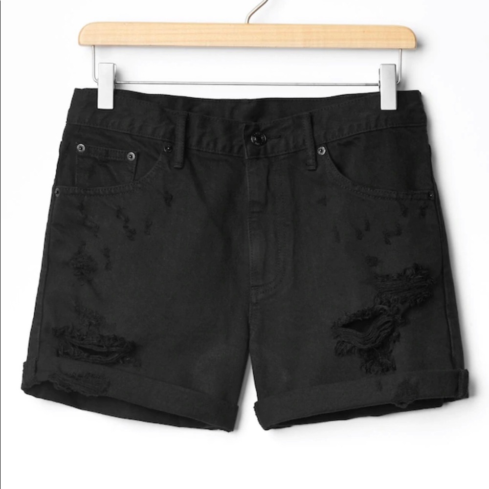 GAP black boyfriend denim shorts